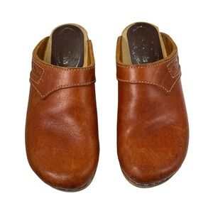 Skandals vintage brown leather wooden  Swedish clogs size 37